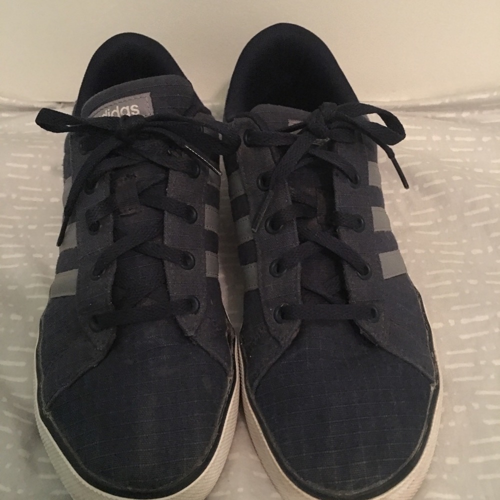 ADIDAS SNEAKERS
